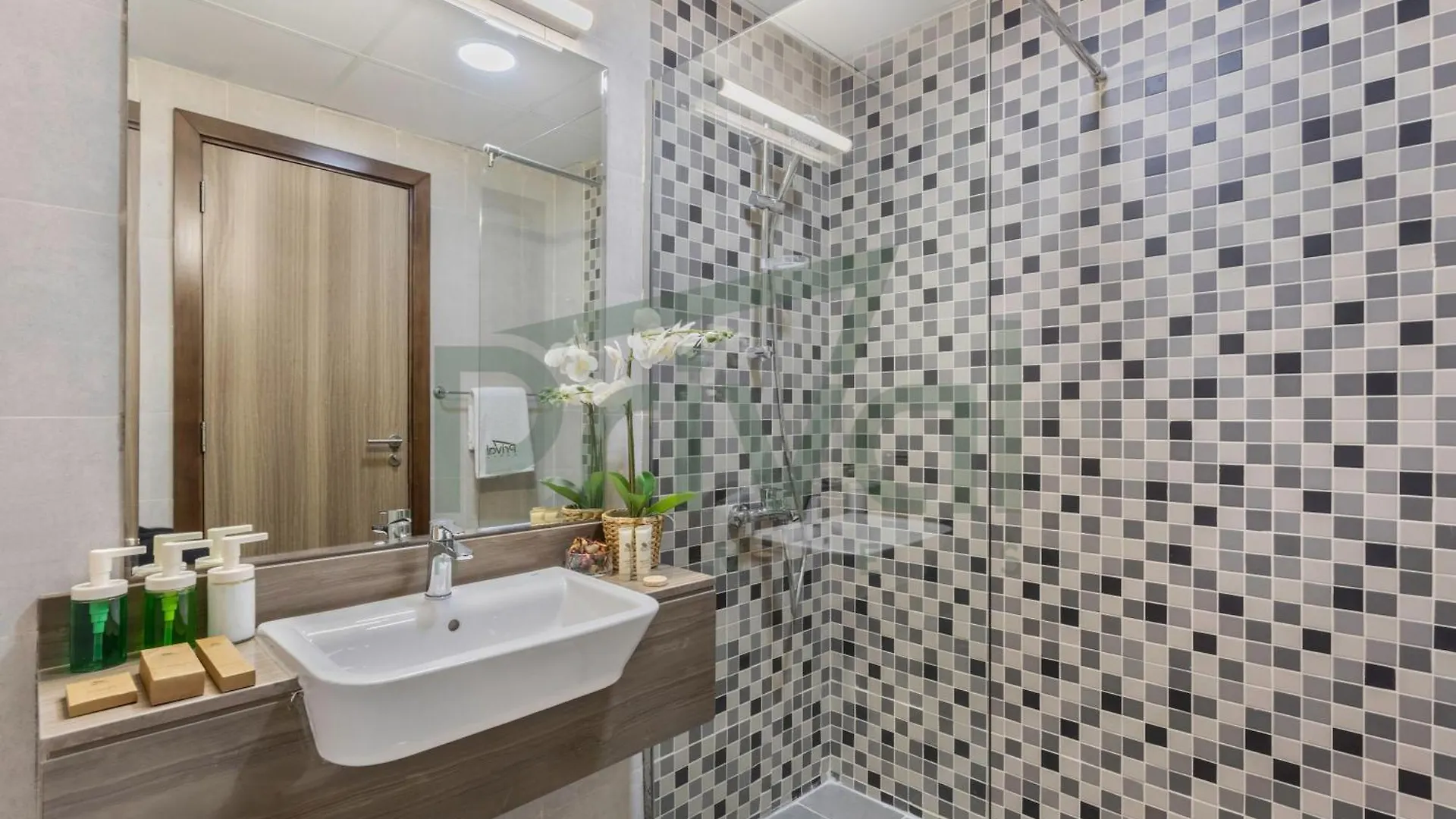 Prival - Modern Studio Dubai United Arab Emirates